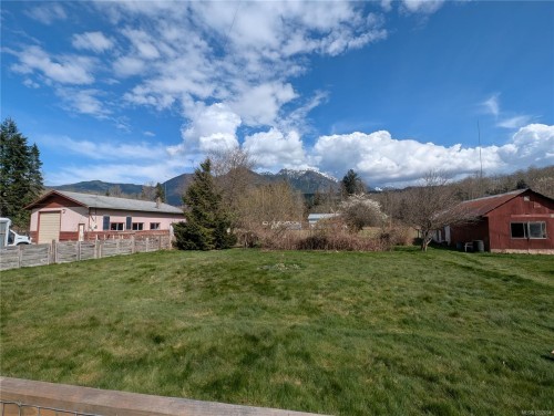 1430 Phye Pl, Sayward, BC 