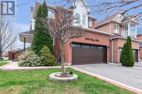 7448 Village Walk, Mississauga, ON - Outdoor