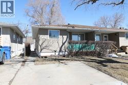 7314 Bowman AVENUE  Regina, SK S4T 6K8