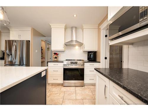 12 Highgate Crt, Riverview, NB 