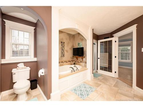 12 Highgate Crt, Riverview, NB 