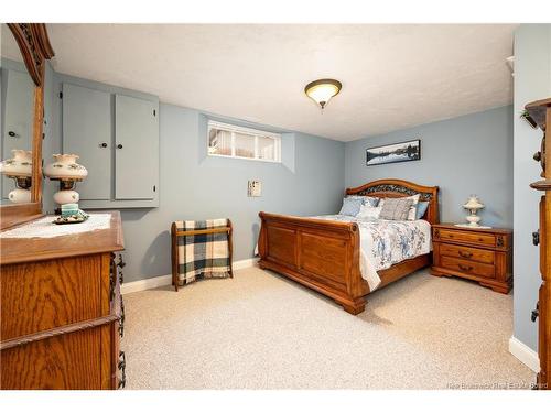 12 Highgate Crt, Riverview, NB 