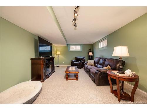 12 Highgate Crt, Riverview, NB 