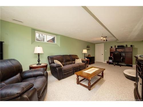 12 Highgate Crt, Riverview, NB 