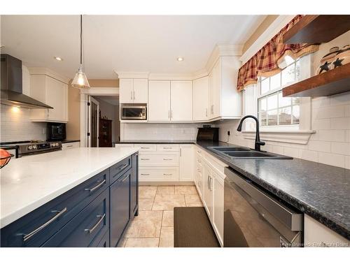 12 Highgate Crt, Riverview, NB 