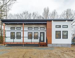 35 Sunset DR  Nashwaaksis, NB E3A 1A1