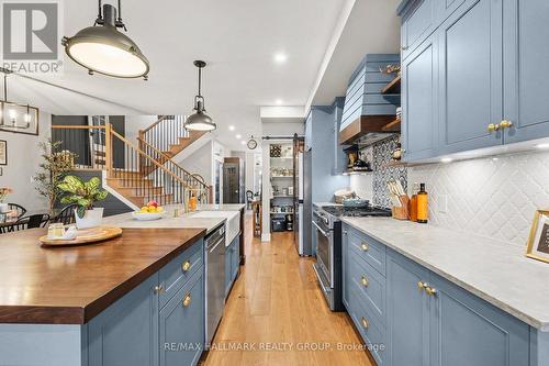 28 King George Street, Ottawa, ON - Indoor Photo Showing Kitchen With Upgraded Kitchen