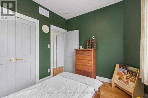28 King George Street, Ottawa, ON - Indoor Photo Showing Bedroom