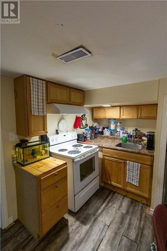 12 Ormsby, Capreol, ON - Indoor Photo Showing Kitchen