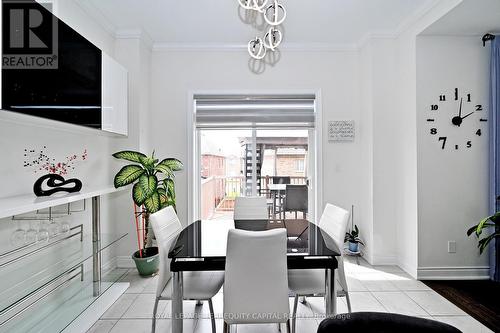 22 Walter Tunny Crescent, East Gwillimbury, ON - Indoor Photo Showing Dining Room