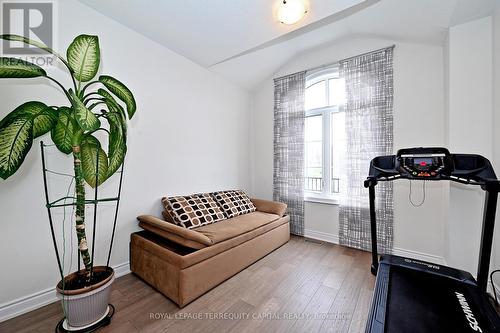 22 Walter Tunny Crescent, East Gwillimbury, ON - Indoor Photo Showing Gym Room