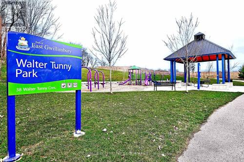 22 Walter Tunny Crescent, East Gwillimbury, ON - Outdoor