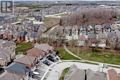 22 Walter Tunny Crescent, East Gwillimbury, ON - Outdoor With View