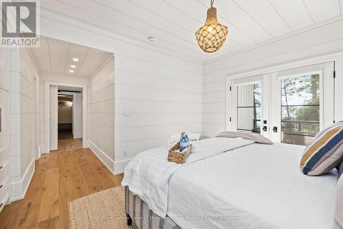 9 - 1184 Mortimer'S Point Road, Muskoka Lakes (Medora), ON - Indoor Photo Showing Bedroom