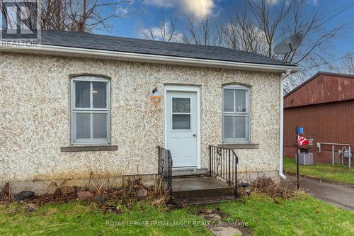 12 Albert Road, Quinte West (Frankford Ward), ON - Outdoor