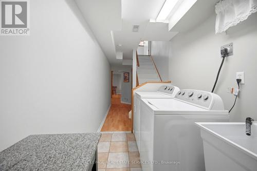 5593 Palmerston Crescent, Mississauga, ON - Indoor Photo Showing Laundry Room