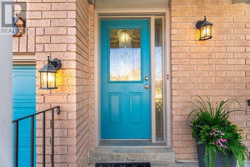 5593 Palmerston Crescent, Mississauga, ON -  With Exterior