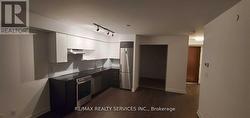 906 - 120 VARNA DRIVE Toronto, ON M6A 2M1