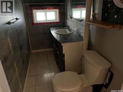 138 1St Avenue E, Montmartre, SK - Indoor Photo Showing Bathroom
