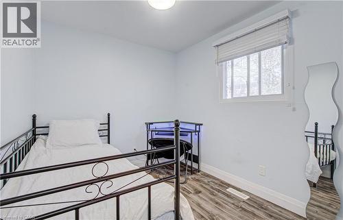 141 Mooregate Crescent, Kitchener, ON - Indoor