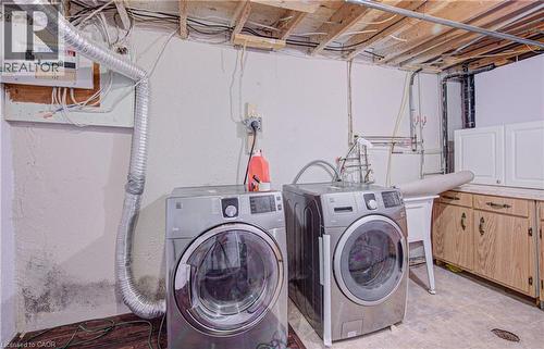 141 Mooregate Crescent, Kitchener, ON - Indoor Photo Showing Laundry Room