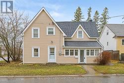 131 MCDONALD STREET Carleton Place, ON K7C 3R4