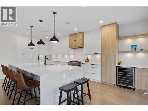 1452 Ethel Street Unit# 2  Kelowna, BC V1Y 2X7