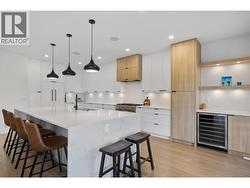 1452 Ethel Street Unit# 2 Kelowna, BC V1Y 2X7