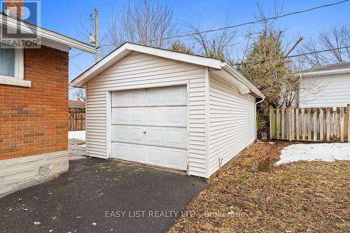 756 Dickens Avenue, Ottawa, ON - Outdoor With Exterior