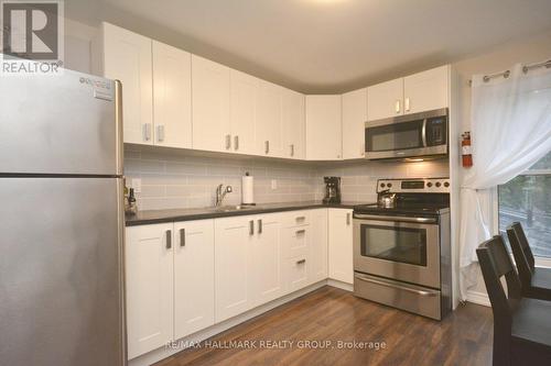 Apt 2 -2nd level /Kitchen -Dishwasher is installed - 212 Flora Street, Ottawa, ON - Indoor Photo Showing Kitchen