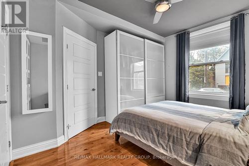 Apt 1 - Main floor / Primary Bedroom - 212 Flora Street, Ottawa, ON - Indoor Photo Showing Bedroom