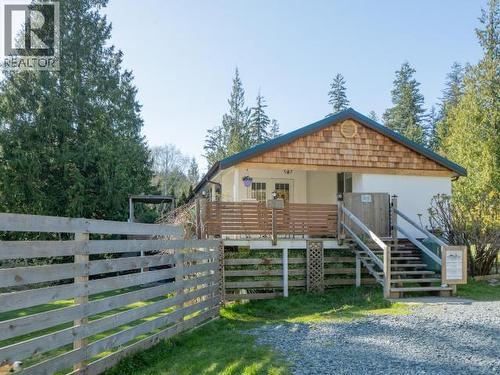 1819 Roberts Road, Powell River, BC - Outdoor