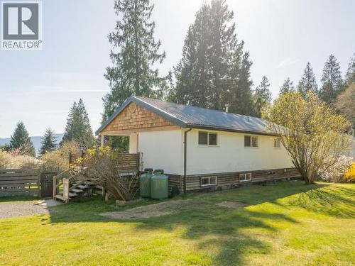 1819 Roberts Road, Powell River, BC - Outdoor