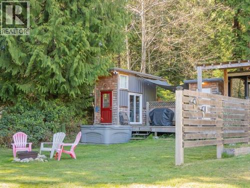 1819 Roberts Road, Powell River, BC - Outdoor