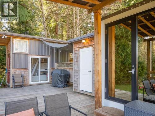 1819 Roberts Road, Powell River, BC - Outdoor With Deck Patio Veranda With Exterior