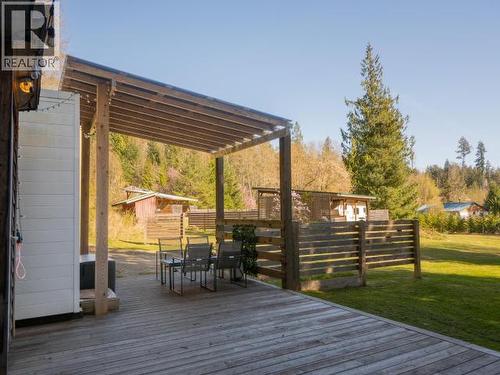 1819 Roberts Road, Powell River, BC - Outdoor With Deck Patio Veranda