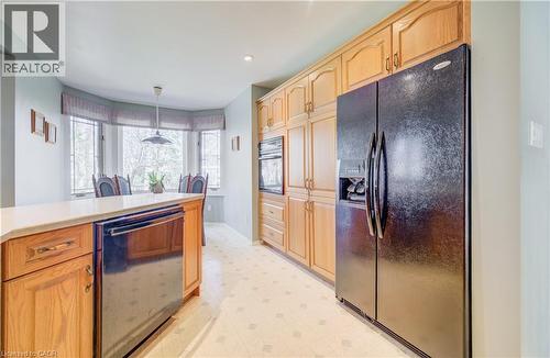 564 Glen Manor Boulevard, Waterloo, ON - Indoor Photo Showing Kitchen