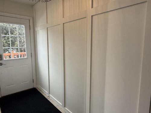 2031 Murphy Ave, Thunder Bay, ON - Indoor Photo Showing Other Room