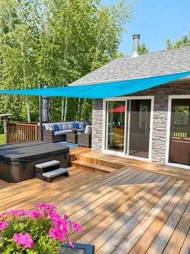 50 Awanipark Dr, Pinawa, MB 