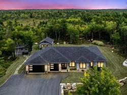 10 Hawkins Drive  Hubley, NS B3Z 1B6