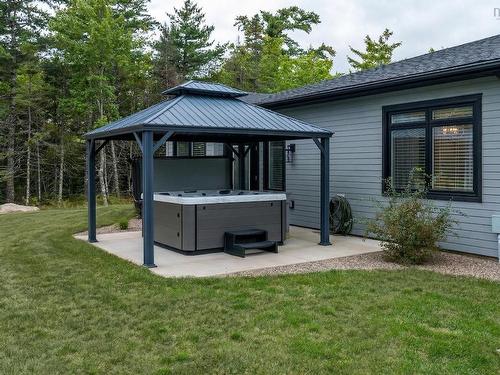 10 Hawkins Drive, Hubley, NS 
