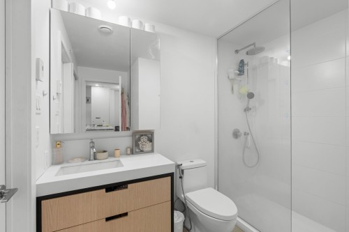 Salle de bains - 1707-60 Rue De L'Éclipse, Brossard, QC - Indoor Photo Showing Bathroom