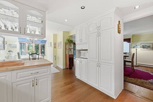 Kitchen - 215-778 Rue Principale, Saint-Sauveur, QC - Indoor