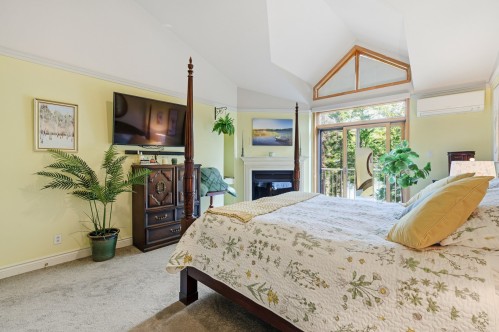 Master Bedroom - 215-778 Rue Principale, Saint-Sauveur, QC - Indoor Photo Showing Bedroom