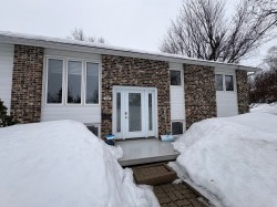 400 Av. des Professeurs  Rouyn-Noranda, QC J9X 5J7
