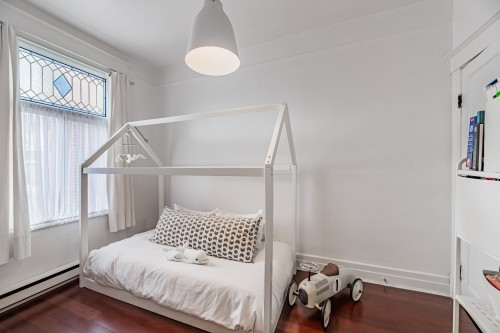 Bedroom - 1887 Rue Des Carrières, Montréal (Rosemont/La Petite-Patrie), QC - Indoor Photo Showing Bedroom
