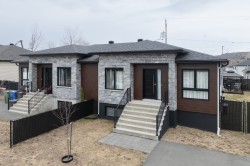 106 Rue Arthur-Villeneuve  Cowansville, QC J2K 0L8