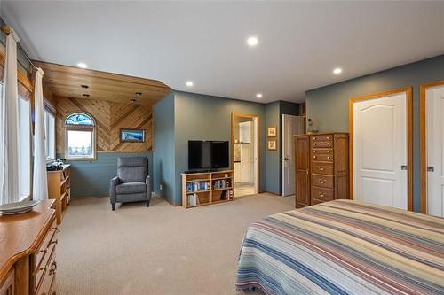 86043 Highway 12 42E Rd, Brokenhead Rm, MB 