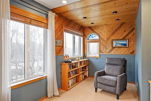 86043 Highway 12 42E Rd, Brokenhead Rm, MB 