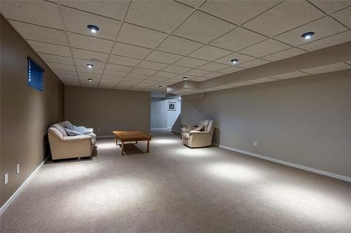 86043 Highway 12 42E Rd, Brokenhead Rm, MB 